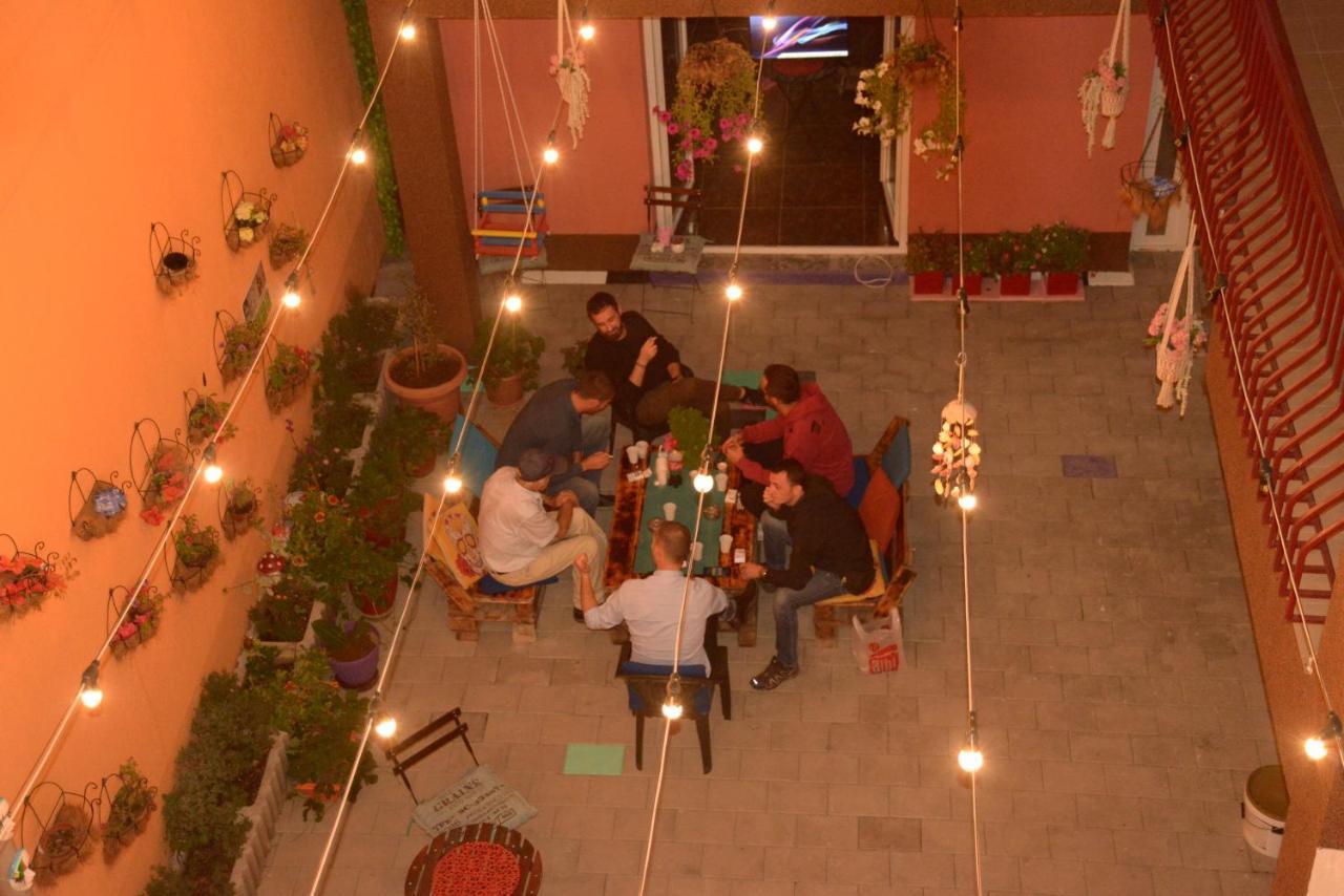 Hostel Tuba Prishtinë Exterior photo